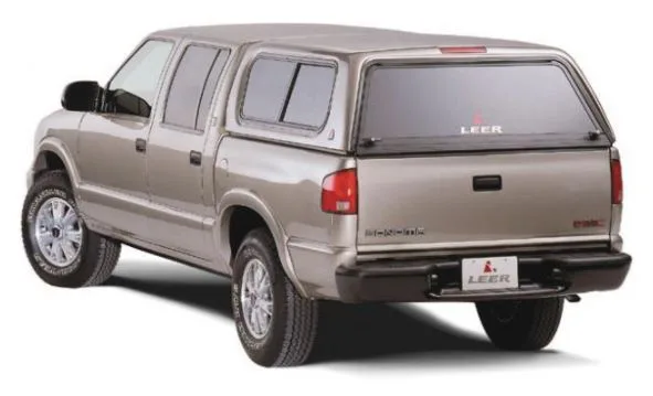 Leer 100R Series Truck Cap for Sale in New Jersey area